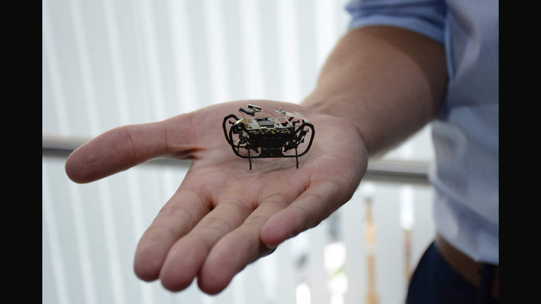 Mini-Roboter für die Triebwerkswartung