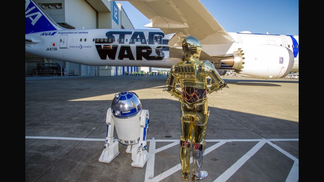 ANA feiert den Roll-Out des neuen Flugzeugs im R2-D2-Design