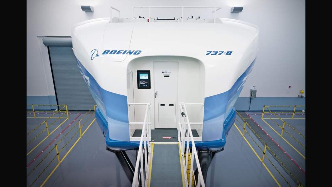 Erster MAX-Simulator in China