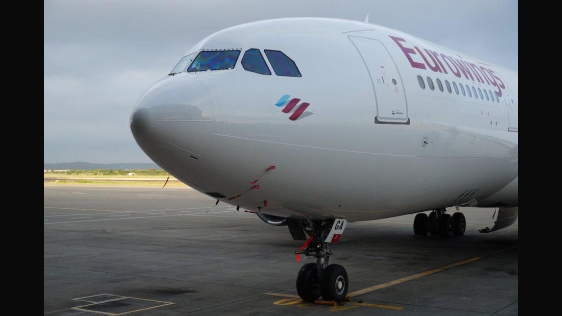 Germanwings-Airbus A330 verliert Triebwerksabdeckung