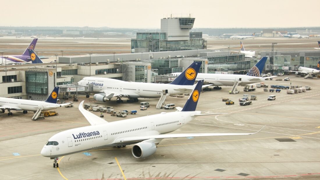 Lufthansa A350 besucht Frankfurt