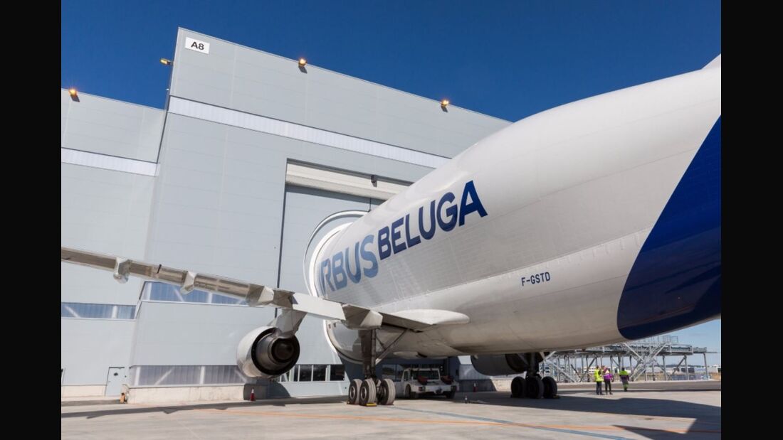 Airbus öffnet Beluga-Wartungshangar in Getafe