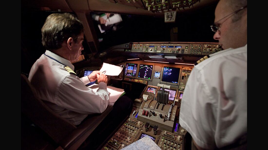Kollisionswarnsystem rettet Boeing 777 vor Absturz in Kamerun