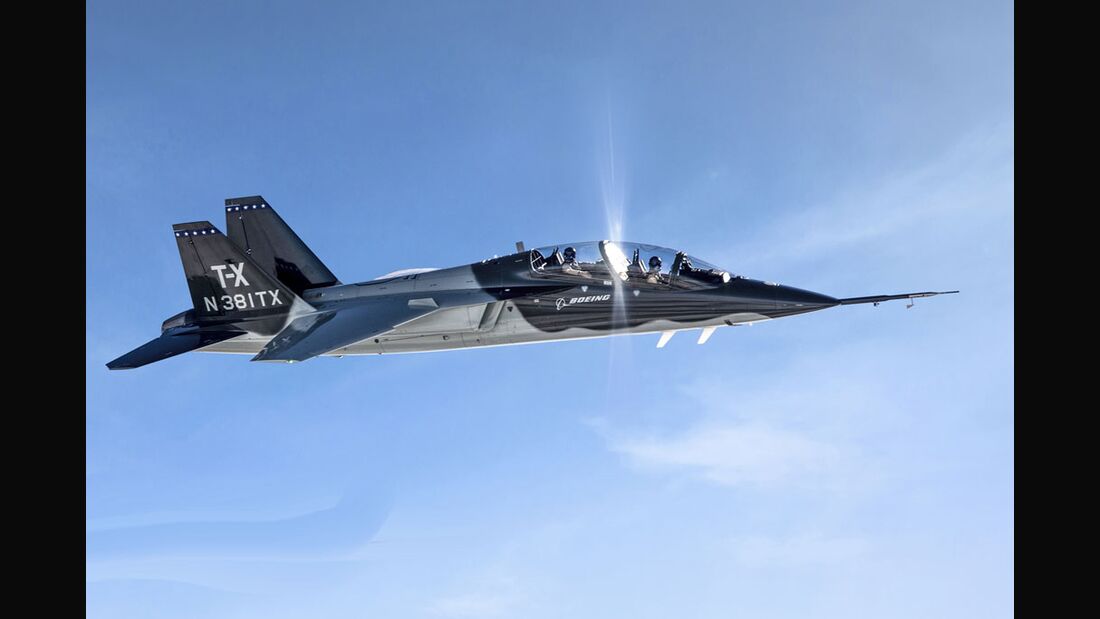 Boeing gewinnt T-X-Trainerwettbewerb