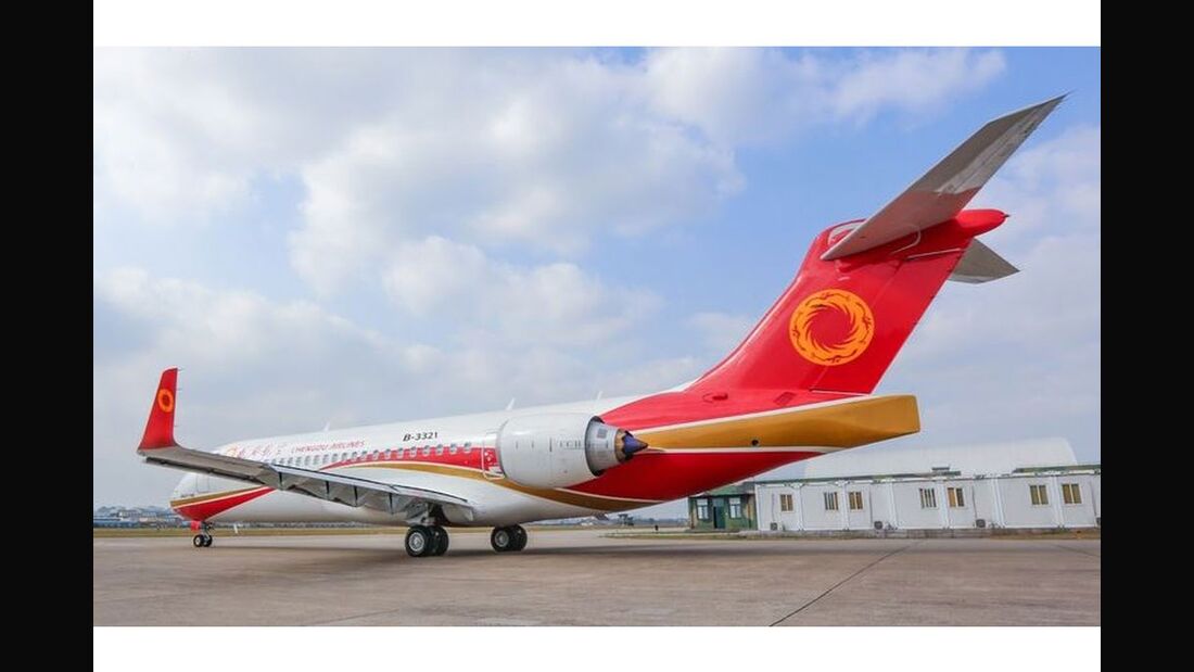 Chengdu Airlines nimmt Liniendienst mit COMAC ARJ21 auf
