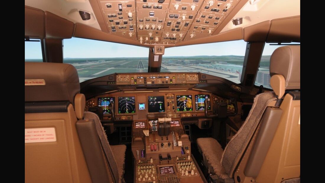Lufthansa Flight Training nimmt neuen 777-Simulator in Betrieb