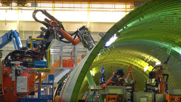 Boeing Will Roboter Wieder Durch Menschliche Mechaniker Ersetzen Flug Revue