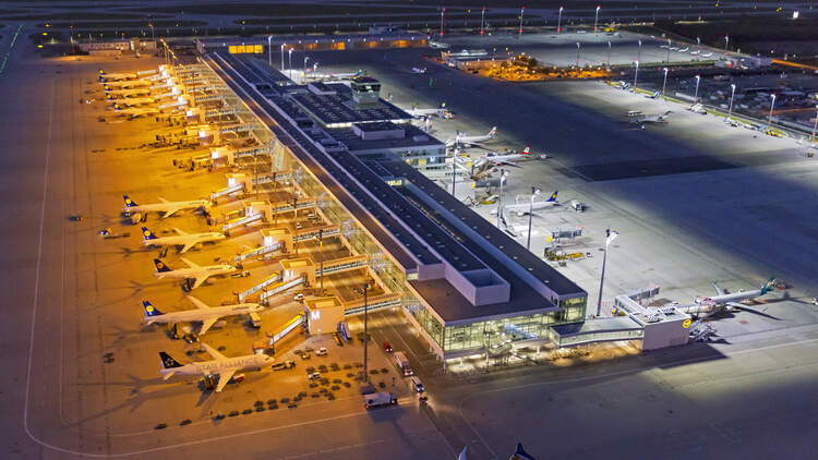 Grüne Basis Die ÖkoAirports von FLUG REVUE