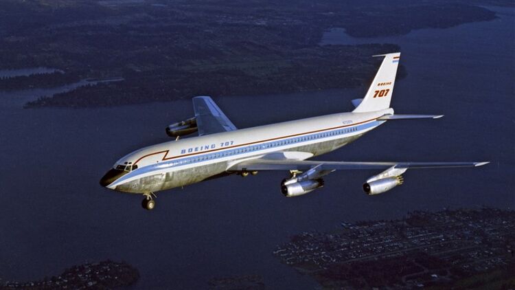 Travolta Stiftet Seine Boeing 707 Flug Revue