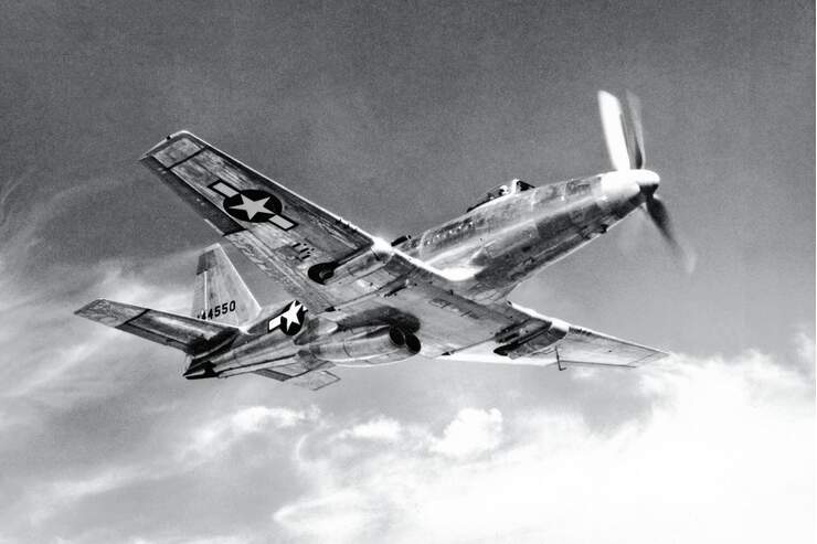 Fisher P 75 Eagle Flug Revue