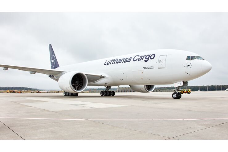 Lufthansa Cargo Begrusst Die Neunte Boeing 777f Flug Revue