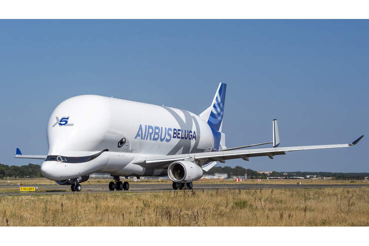 BelugaXL Steckt Seit Tagen Im Matsch Fest FLUG REVUE