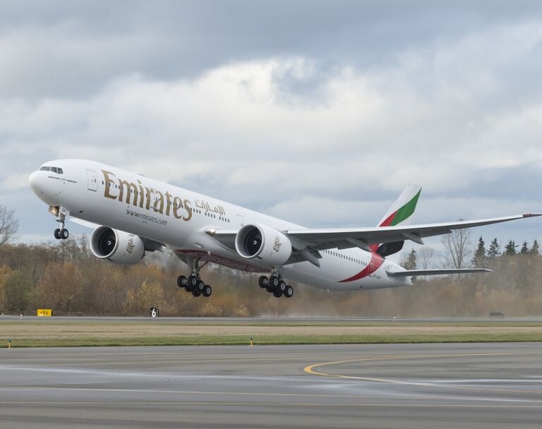 Emirates Ubernimmt Ihre Letzte Boeing 777 300er Flug Revue