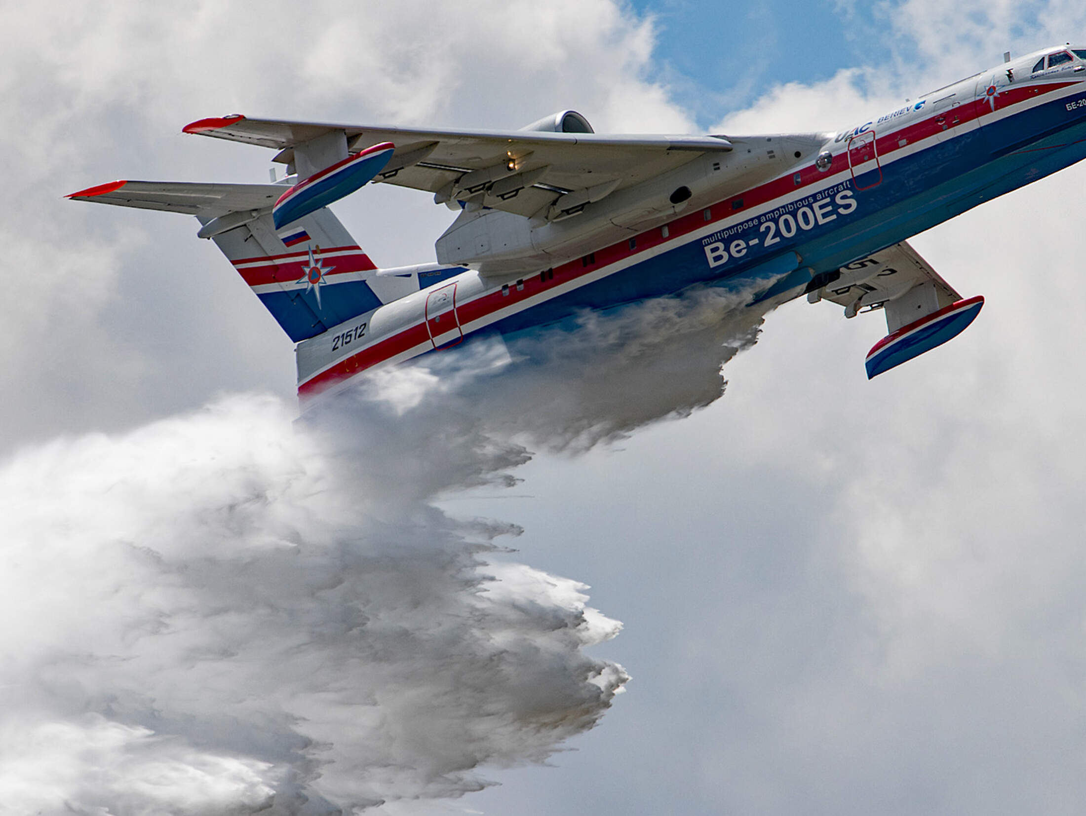 Löschbomber Be-200: Das „russische Biest“ fliegt dieses Jahr in