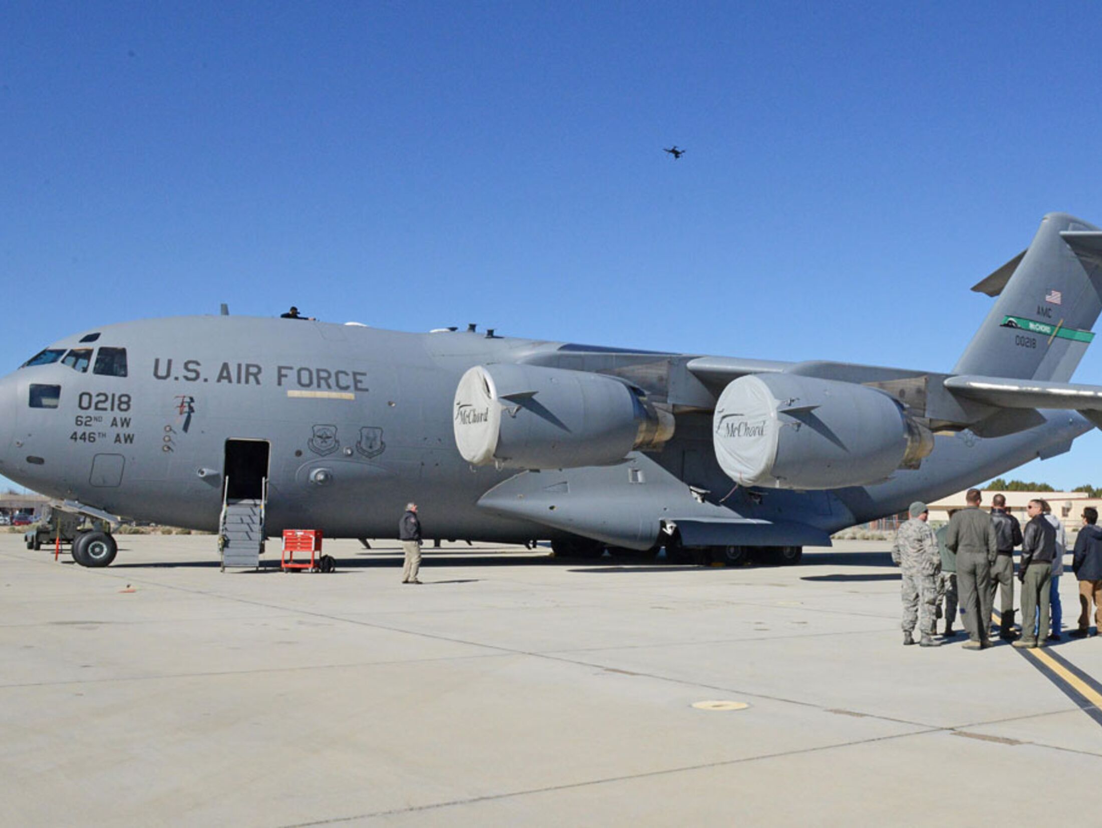 USAF testet Drohne für Vorfluginspektion