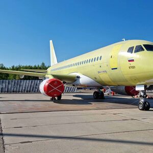 Flugerprobung startet: Russlands neuer Superjet soll „200 Prozent sicher“ sein